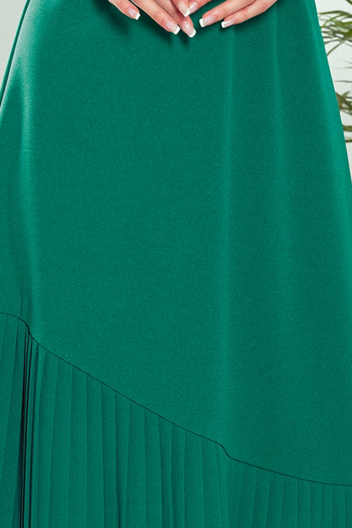 308-1 KARINE - trapezowa sukienka z asymetryczną plisą - ZIELONA-5